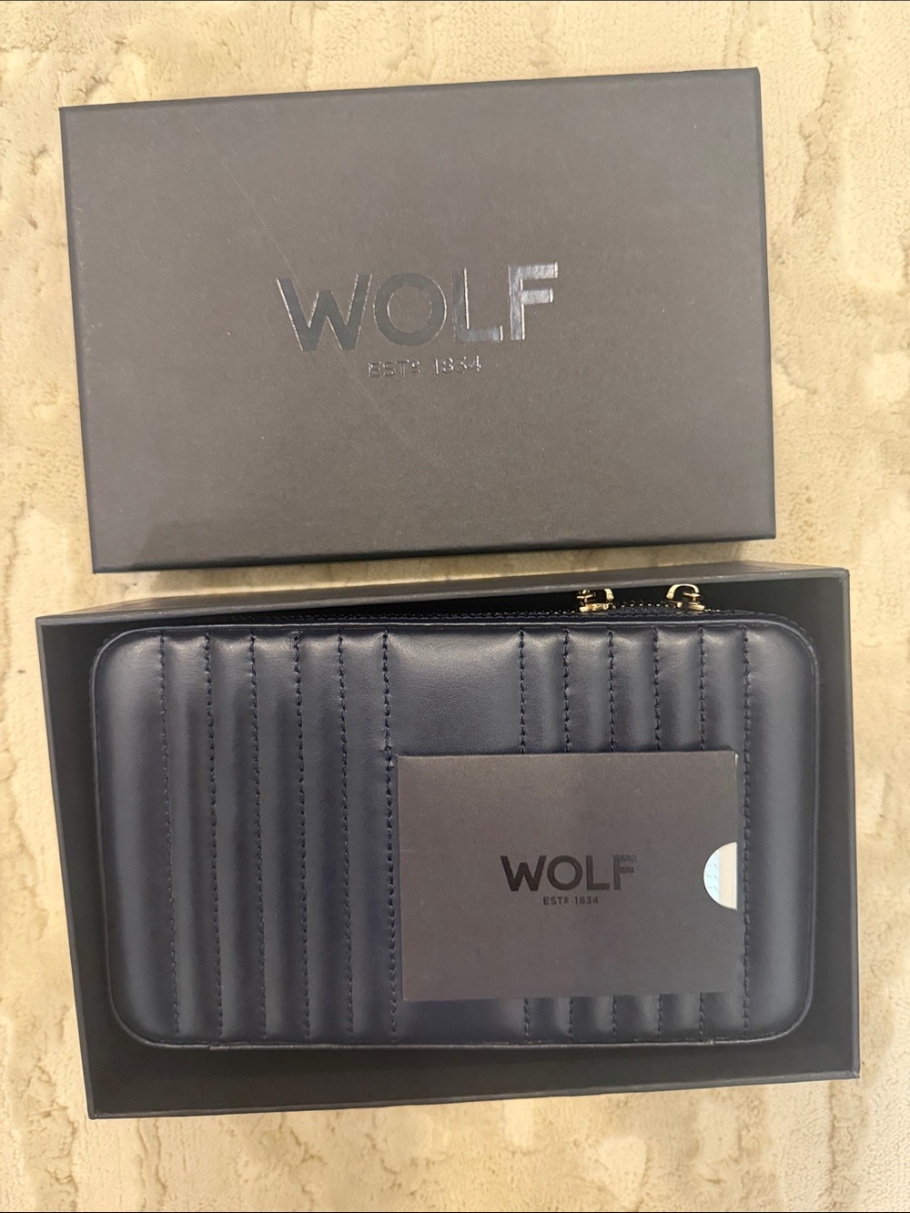 WOLF Blue Nile Jewelry box